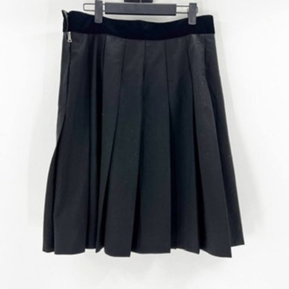 Marc Jacobs Black Pleated Velvet Waist Midi Skirt Women's Size 6‎